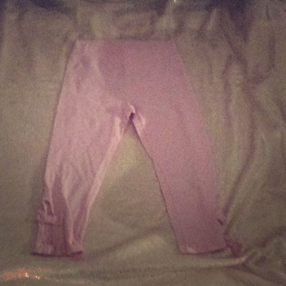 Cute baby pink capree with bows and the end